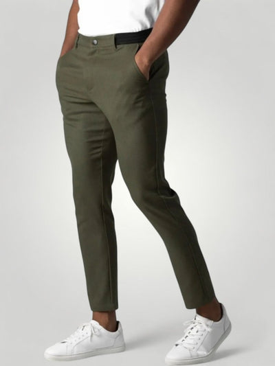 Bequeme Chino Hose Herren im Slim Fit