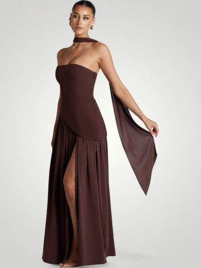 Elegantes Maxikleid mit Asymmetrischem Design