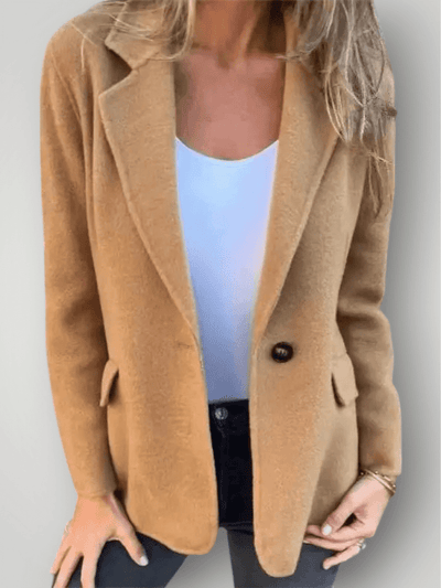 Kurze Wolljacke für Damen – für elegante Auftritte