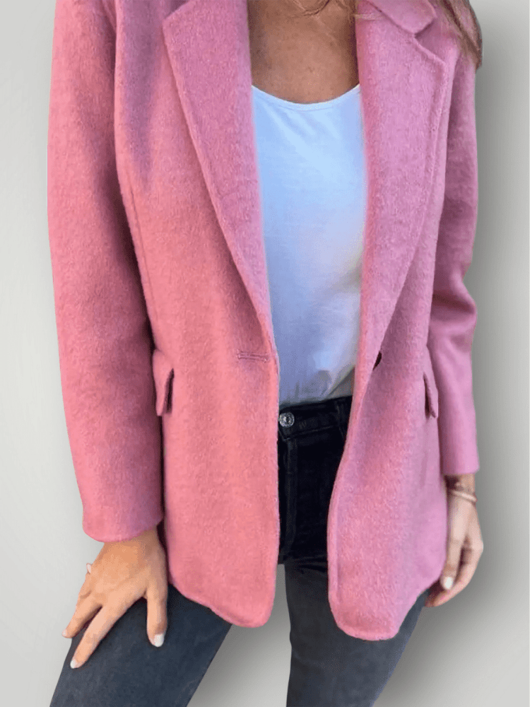 Kurze Wolljacke für Damen – für elegante Auftritte