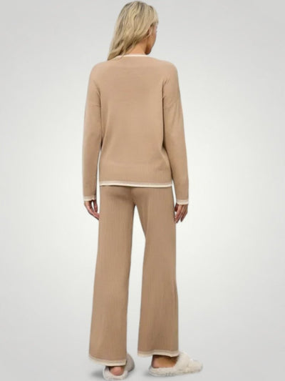 Zweiteiliges Set mit V-Ausschnitt und Farbblockdesign